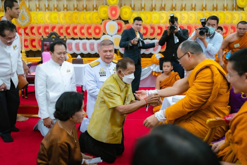 วัดโมลี